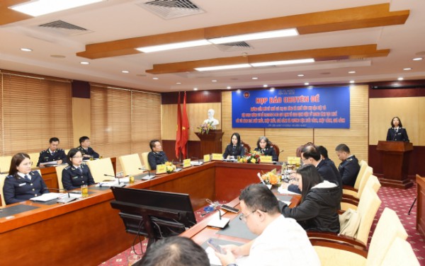 Hải quan sát cánh cùng doanh nghiệp Hải quan sát cánh cùng doanh nghiệp