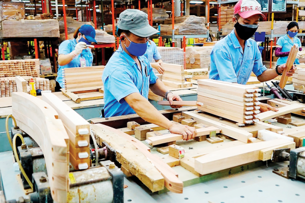 Standard Chartered hạ dự báo tăng trưởng GDP năm 2023 của Việt Nam