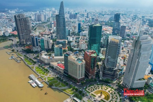 TP HCM: Mở rộng không gian kinh tế ven sông để tăng trưởng 2 con số TP HCM: Mở rộng không gian kinh tế ven sông để tăng trưởng 2 con số