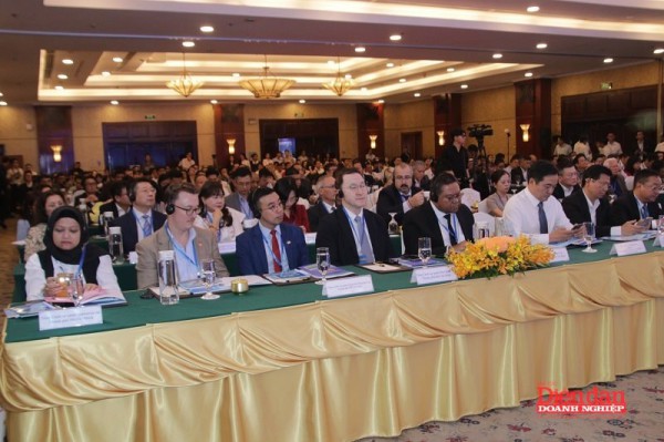 TP HCM cam kết là cầu nối, đối tác tin cậy cho sự phát triển của Cà Mau TP HCM cam kết là cầu nối, đối tác tin cậy cho sự phát triển của Cà Mau