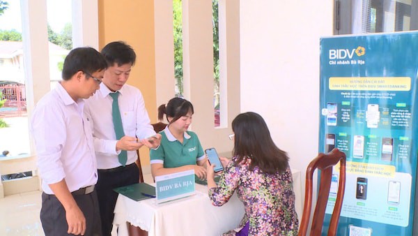 TP Hồ Chí Minh (khu vực Bà Rịa-Vũng Tàu): Chuyển đổi số - Động lực doanh nghiệp “cất cánh”