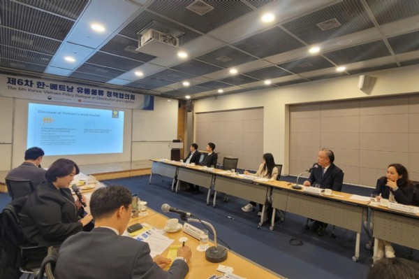 Việt Nam - Hàn Quốc: Đẩy mạnh hợp tác phân phối, logistics trong bối cảnh chuyển đổi số