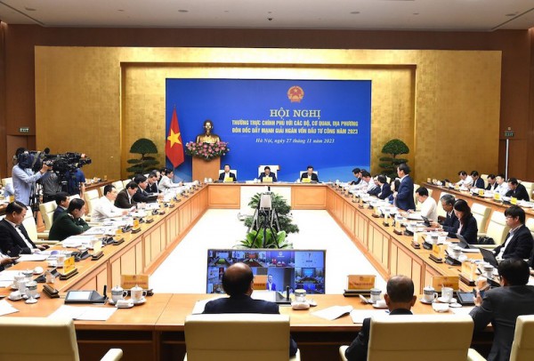 "Dồn lực" đẩy mạnh giải ngân vốn đầu tư công