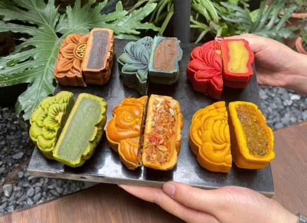 Bánh trung thu 'nhà làm' đứng hình, công ty lớn tăng sản lượng Bánh trung thu 'nhà làm' đứng hình, công ty lớn tăng sản lượng