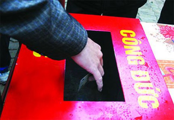 Bộ Tài chính: Chùa Ba Vàng không báo cáo tiền công đức Bộ Tài chính: Chùa Ba Vàng không báo cáo tiền công đức