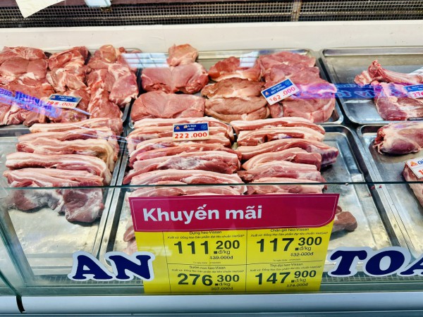 Giá heo hơi hôm nay 10.6.2025: Giá heo cao, gia cầm đồng loạt tăng Giá heo hơi hôm nay 10.6.2025: Giá heo cao, gia cầm đồng loạt tăng