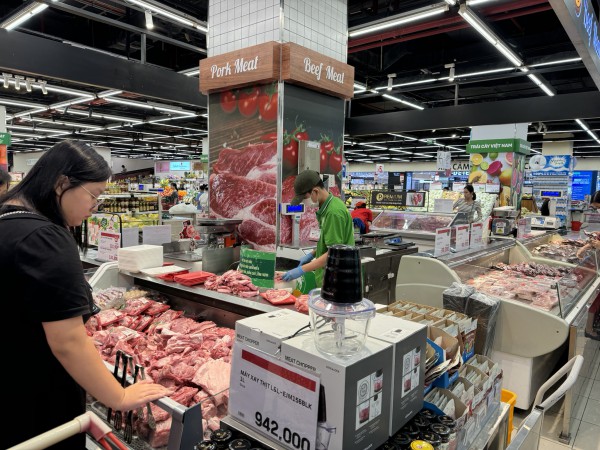 Giá heo hơi hôm nay 19.5.2025: Vì sao giữ nguyên ở mốc 70.000 đồng/kg? Giá heo hơi hôm nay 19.5.2025: Vì sao giữ nguyên ở mốc 70.000 đồng/kg?