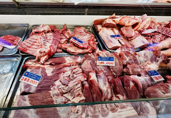 Giá heo hơi hôm nay 23.4.2026: Diễn biến lạ trước kỳ nghỉ lễ