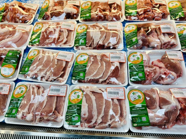 Giá heo hơi hôm nay 3.7.2025: 'Ông lớn' cũng giảm Giá heo hơi hôm nay 3.7.2025: 'Ông lớn' cũng giảm