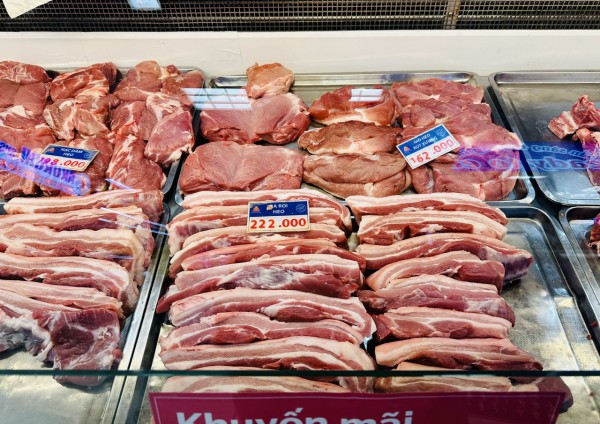 Giá heo hơi hôm nay 6.5.2025: Vùng đỉnh giảm tiếp Giá heo hơi hôm nay 6.5.2025: Vùng đỉnh giảm tiếp