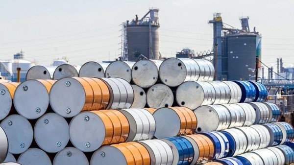 Giá xăng dầu hôm nay 11.10.2025: Lao dốc về mức thấp nhất trong hơn 5 tháng