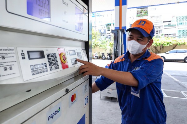 Giá xăng dầu hôm nay 26.6.2025: Xăng chiều nay điều chỉnh thế nào? Giá xăng dầu hôm nay 26.6.2025: Xăng chiều nay điều chỉnh thế nào?