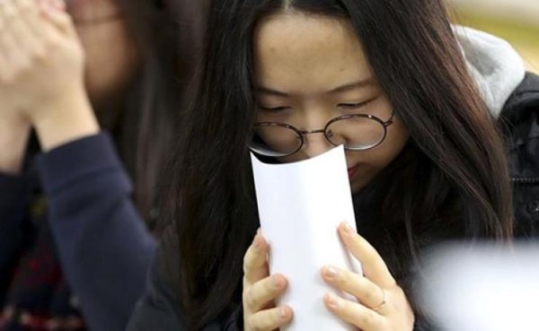 Hàn Quốc giảm độ khó đề thi đại học để thúc đẩy tỷ lệ sinh? Hàn Quốc giảm độ khó đề thi đại học để thúc đẩy tỷ lệ sinh?