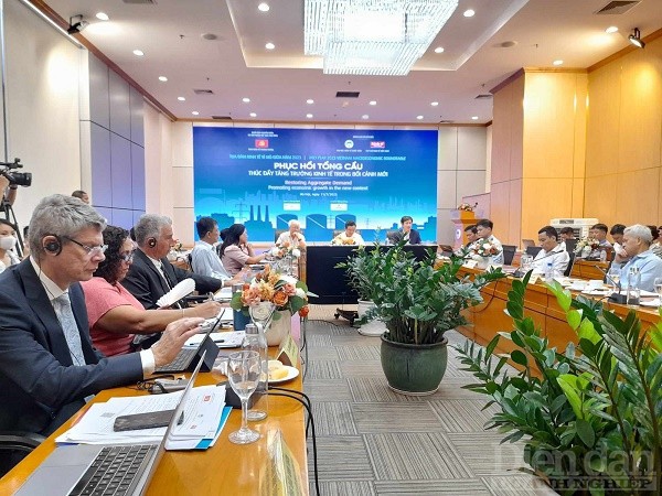 Khó khăn về chính sách là vấn đề lớn đối với doanh nghiệp