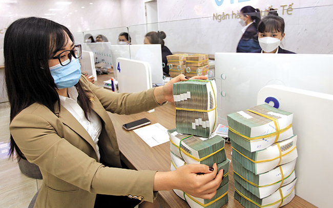 Lợi nhuận ngân hàng giảm tốc do đâu? Lợi nhuận ngân hàng giảm tốc do đâu?