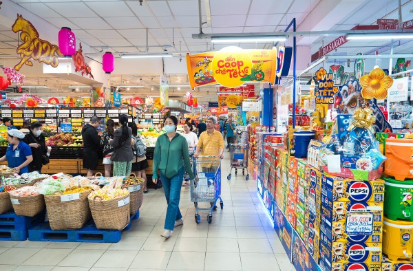 Saigon Co.op giảm giá sốc cho cho  bánh kẹo, hạt khô... phục vụ Tết Nguyên đán 2026