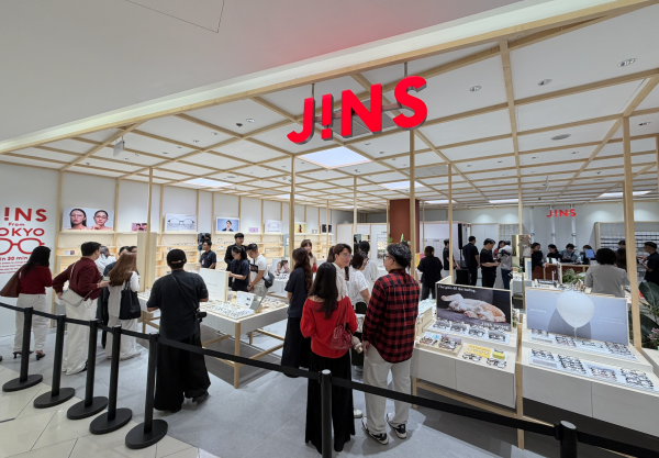 Thương hiệu mắt kính hàng đầu Nhật Bản tấn công thị trường Việt Nam Thương hiệu mắt kính hàng đầu Nhật Bản tấn công thị trường Việt Nam