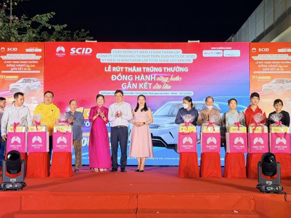 Trung tâm thương mại Sense City Bến Tre tri ân khách hàng dịp 10 năm thành lập Trung tâm thương mại Sense City Bến Tre tri ân khách hàng dịp 10 năm thành lập