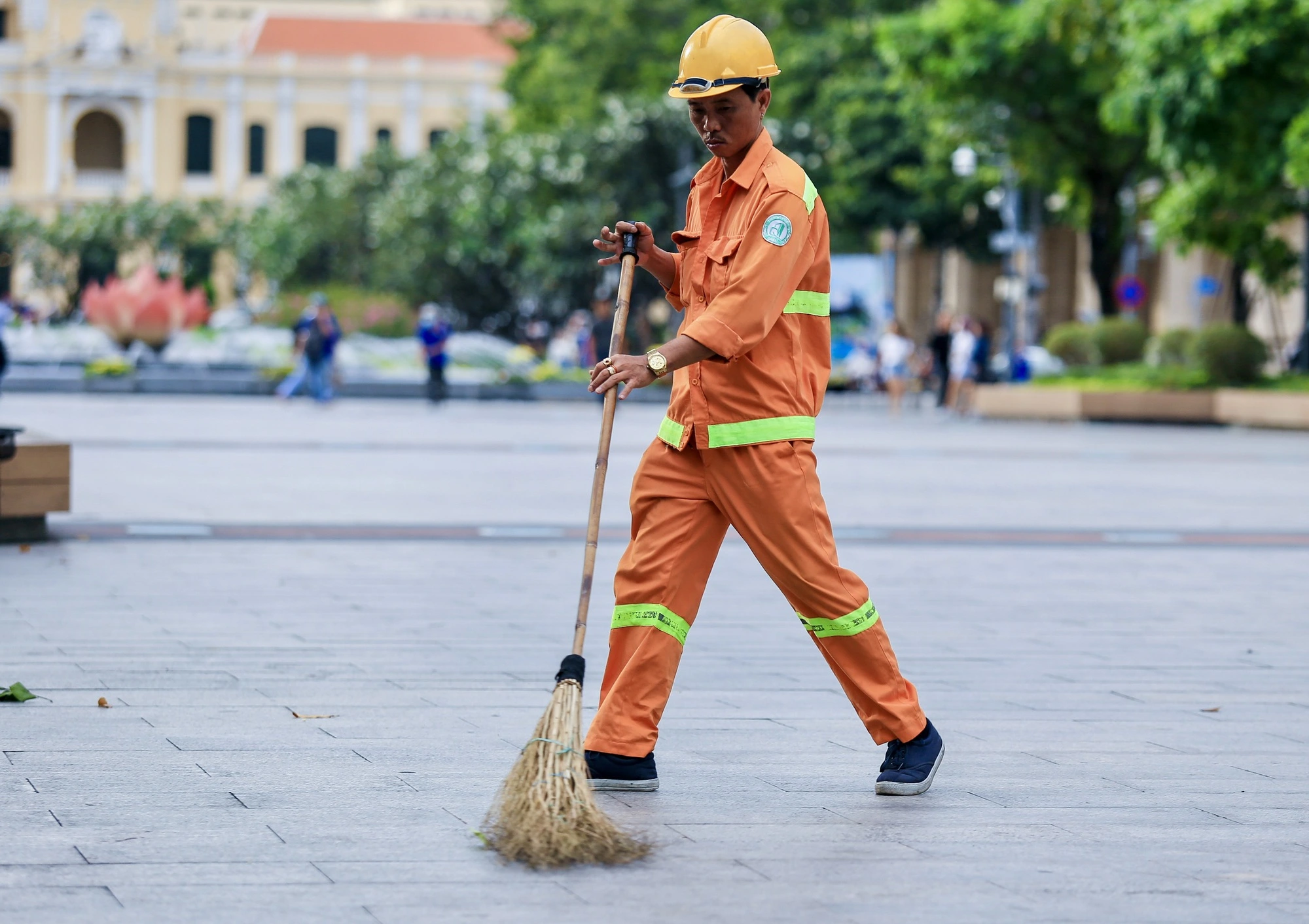 Các khoản tiền và quyền lợi dành cho người lao động trong dịp tết 2025