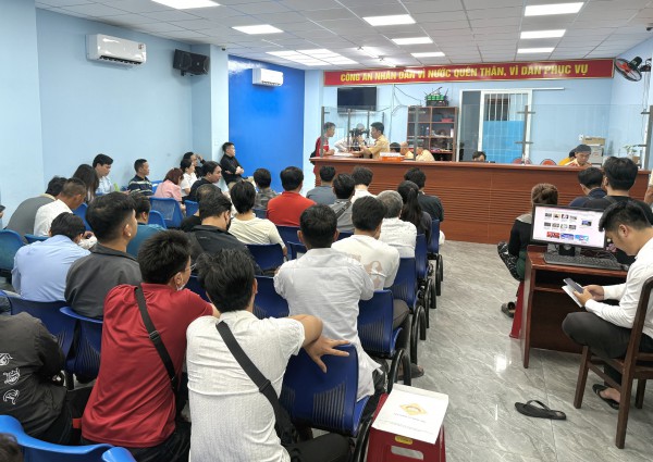 Chờ đổi bằng lái xe: Xuất trình với CSGT thế nào để không bị phạt?