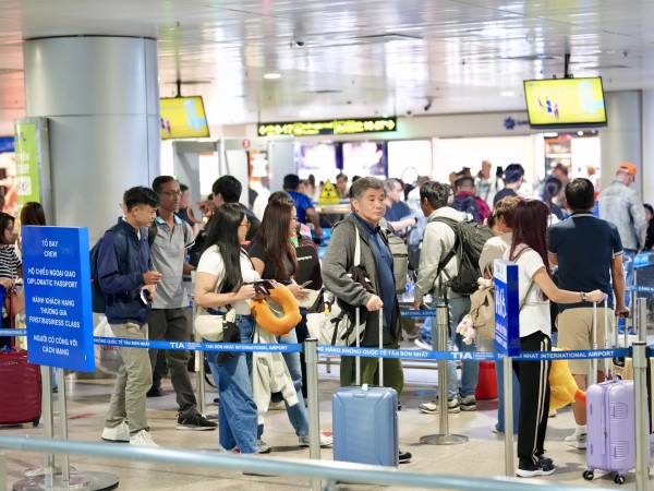 Coi chừng bị từ chối làm thủ tục vì dùng 'sai' hộ chiếu khi bay nội địa