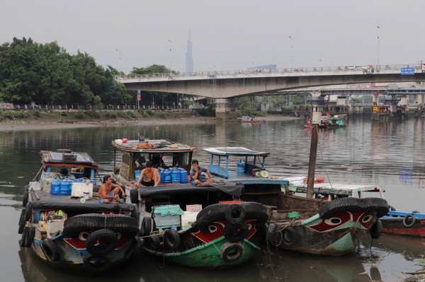 Người sống trên ghe, thuyền và 'khoảng trống' pháp lý