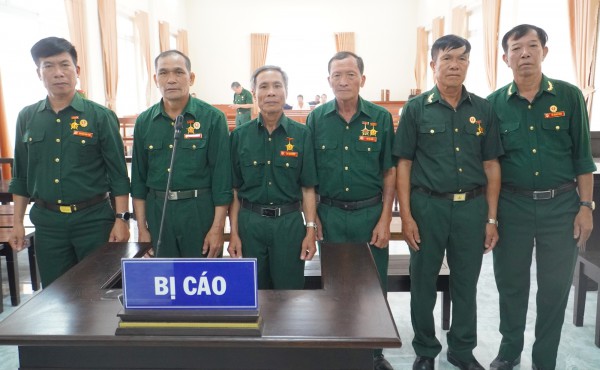 6 cựu chiến binh kêu oan khi ra tù: Thay kiểm sát viên ngay tại tòa