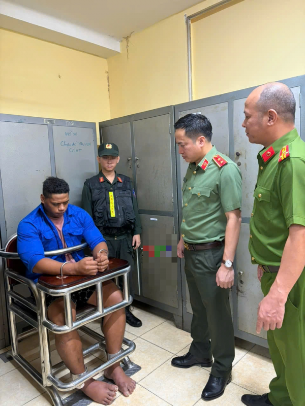 72 giờ truy bắt 2 nghi phạm nổ súng giết người nước ngoài tại phường Bến Thành