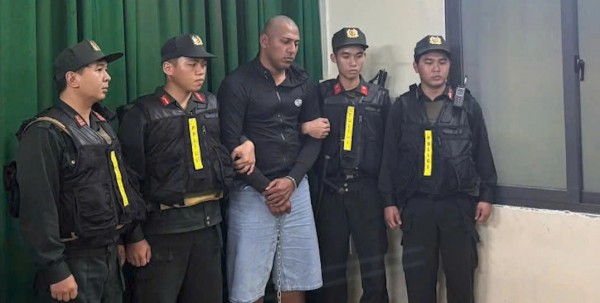 72 giờ truy bắt 2 nghi phạm nổ súng giết người nước ngoài tại phường Bến Thành