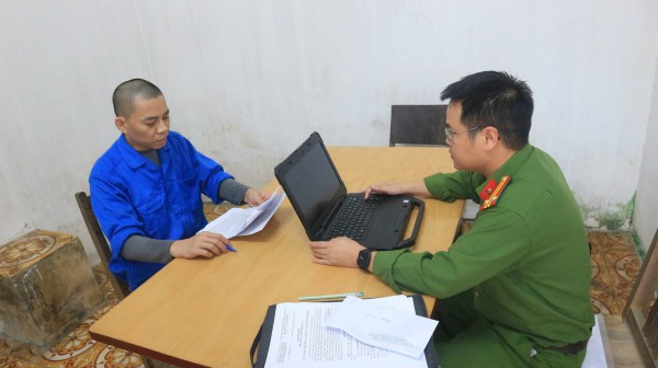 Bắt 2 bị can lừa đảo đầu tư tiền ảo, chiếm đoạt hàng chục tỉ