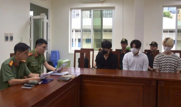 Bắt 3 người Hàn Quốc điều hành đường dây lừa đảo ở Campuchia, bị Interpol truy nã đỏ