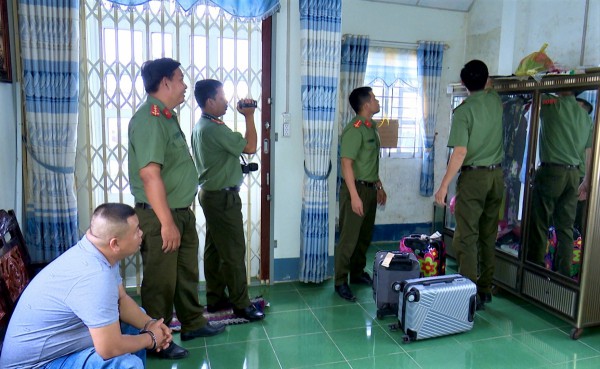Bắt đối tượng cưỡng ép gần 60 người Việt Nam ở lại nước ngoài trái phép