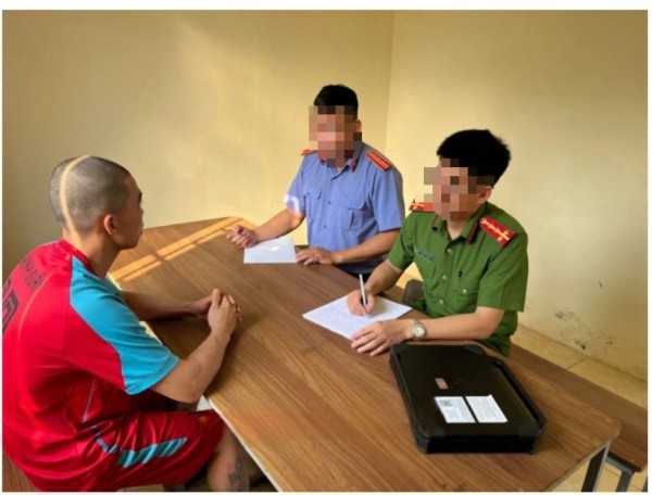 Bắt tạm giam bị can dâm ô nữ sinh ở Thái Bình