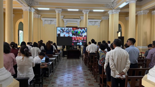 Bị phạt tù vì chuyển nhượng đất không qua đấu giá Bị phạt tù vì chuyển nhượng đất không qua đấu giá