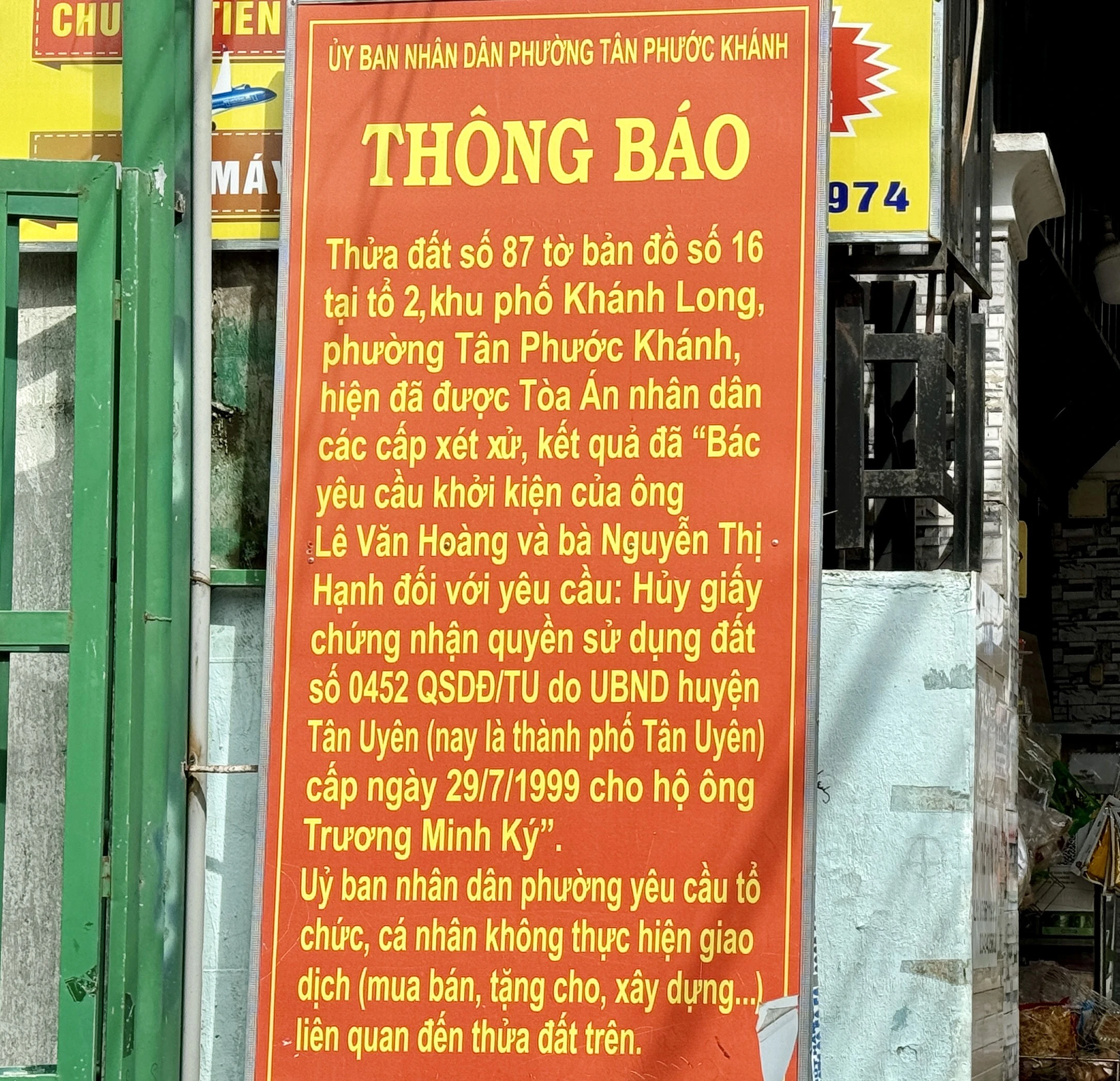 Bình Dương: Buộc tháo dỡ 47 căn nhà xây dựng trái phép trên đất của người khác