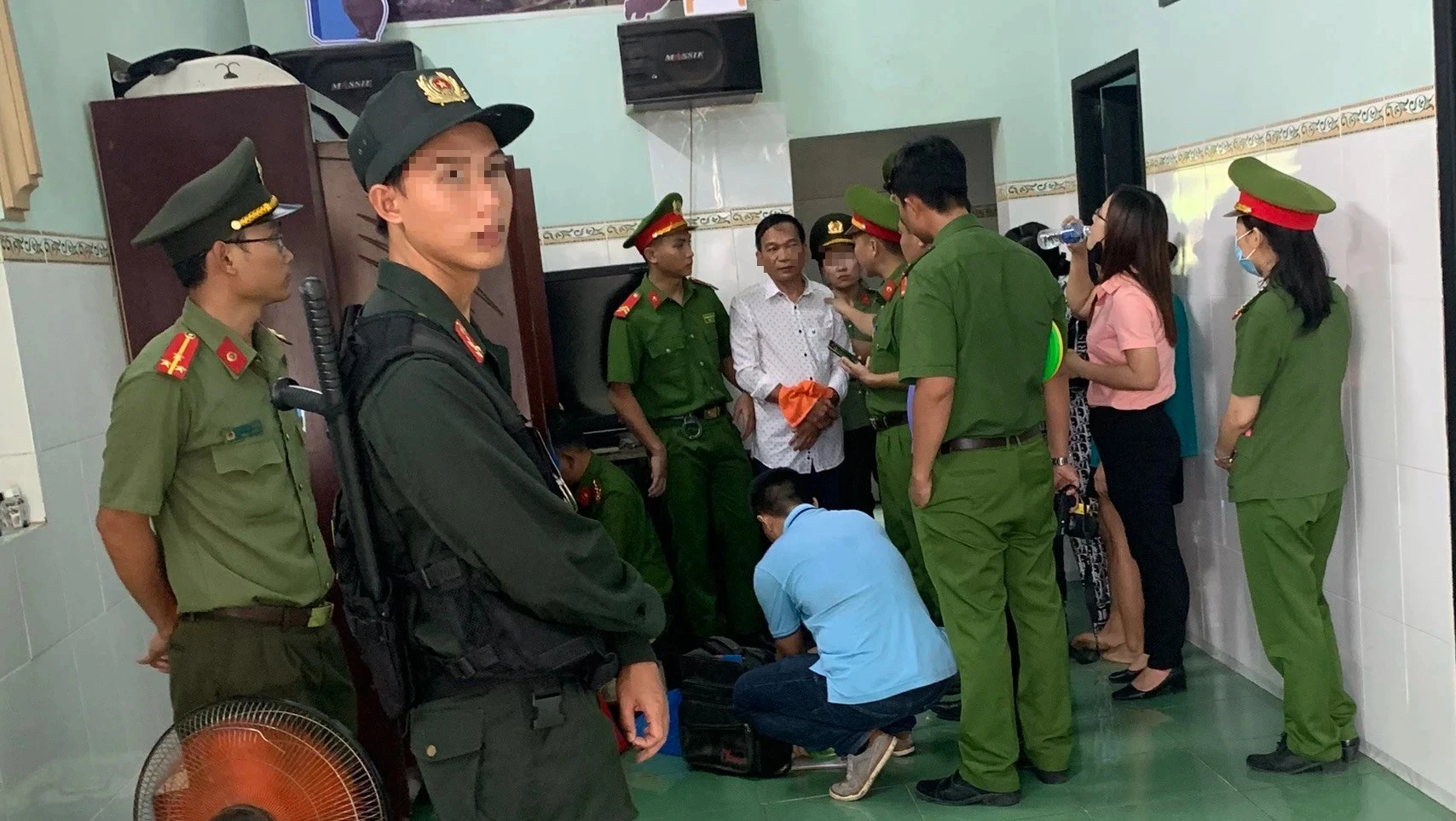 Bình Thuận: Bắt giam Phó chủ tịch UBND xã Sơn Mỹ do ‘bảo kê’ cho cát tặc