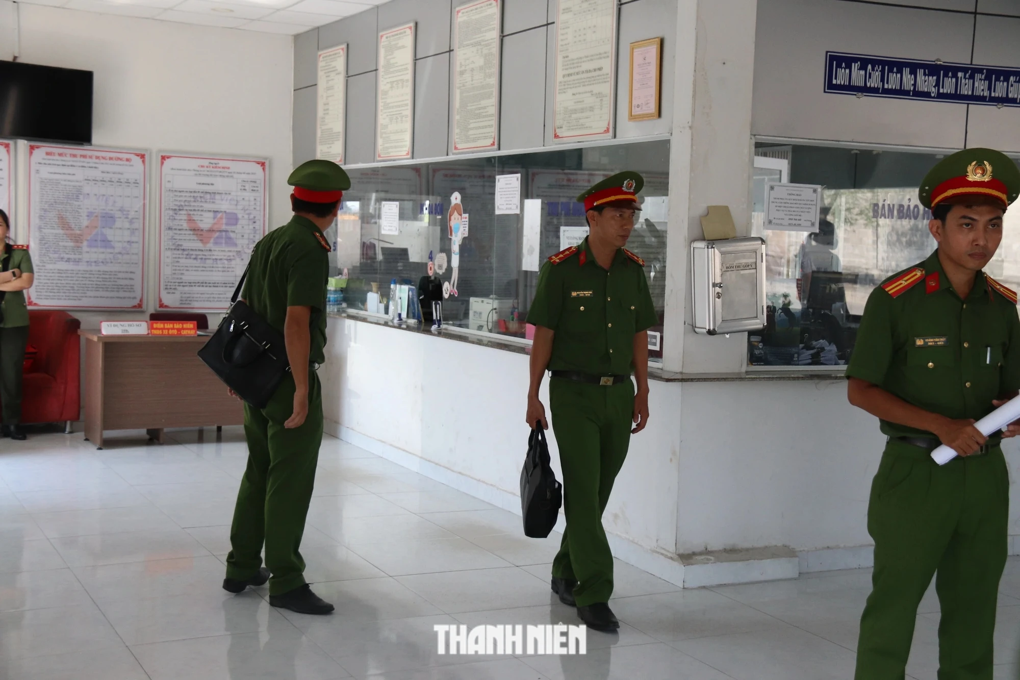 Bình Thuận: Bắt giam phó giám đốc, khám xét Trung tâm đăng kiểm 86-02D
