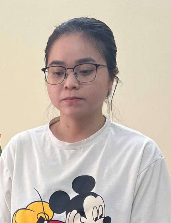 Cà Mau: Bắt tạm giam cựu nhân viên ngân hàng lừa đảo hơn 1 tỉ đồng Cà Mau: Bắt tạm giam cựu nhân viên ngân hàng lừa đảo hơn 1 tỉ đồng