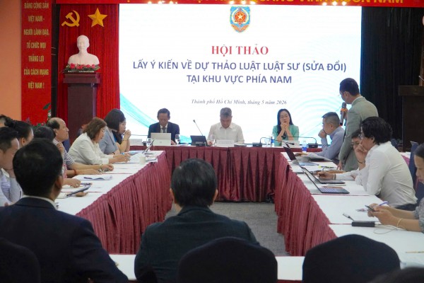 Cần miễn trừ trách nhiệm cho luật sư dũng cảm, bảo vệ công lý Cần miễn trừ trách nhiệm cho luật sư dũng cảm, bảo vệ công lý