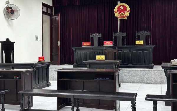 Chủ ô tô kiện bảo hiểm vì không chịu bồi thường xe bị cháy Chủ ô tô kiện bảo hiểm vì không chịu bồi thường xe bị cháy