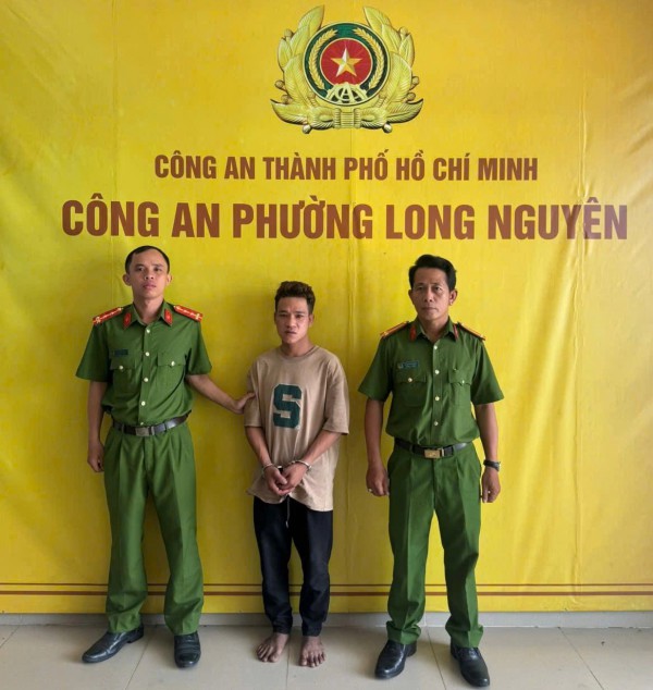 Công an TP.HCM bắt người đột nhập Miếu Bà Chúa Xứ trộm vàng, đồ thờ