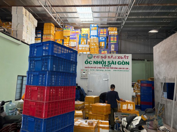 Công an TP.HCM bóc trần đường dây 'phù phép' 50 tấn thịt heo thành 'đặc sản rừng' Công an TP.HCM bóc trần đường dây 'phù phép' 50 tấn thịt heo thành 'đặc sản rừng'