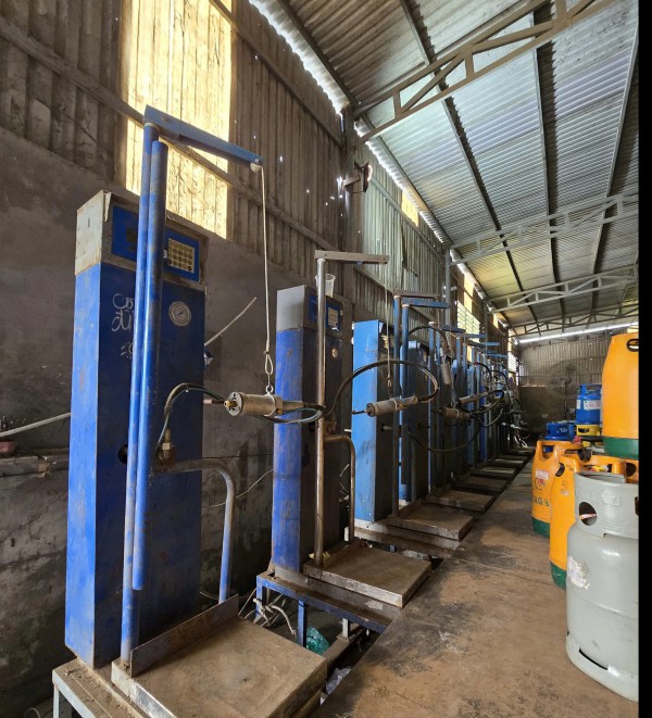 Công an TP.HCM khởi tố 4 bị can trong đường dây gas giả quy mô lớn