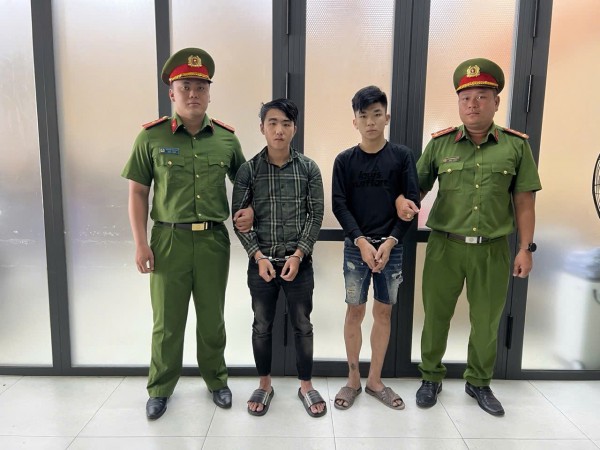 Công an TP.HCM liên tiếp triệt phá các vụ trộm chó, mèo Công an TP.HCM liên tiếp triệt phá các vụ trộm chó, mèo