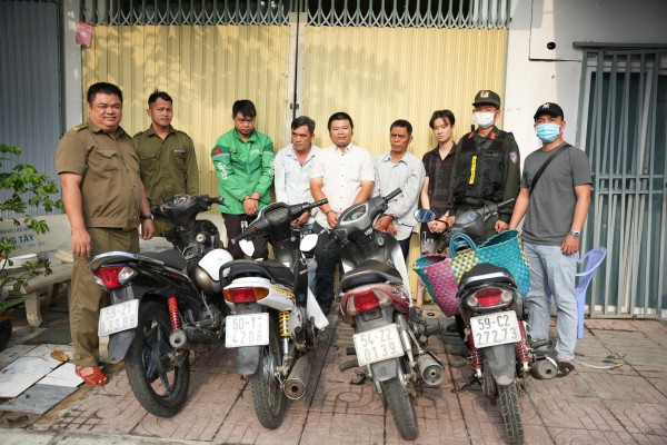 Công an TP.HCM tìm chủ nhân của 32 chó, mèo vừa được giải cứu