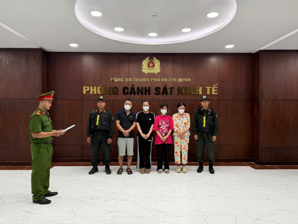 Công an TP.HCM triệt phá đường dây bán mỹ phẩm giả quy mô lớn trên mạng