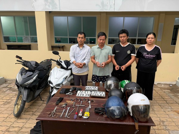 Công an TP.HCM triệt phá đường dây trộm cắp xe máy liên tỉnh Công an TP.HCM triệt phá đường dây trộm cắp xe máy liên tỉnh