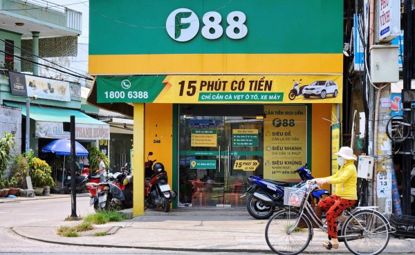 Công an kiểm tra đồng loạt 9 trụ sở F88 ở Quảng Nam