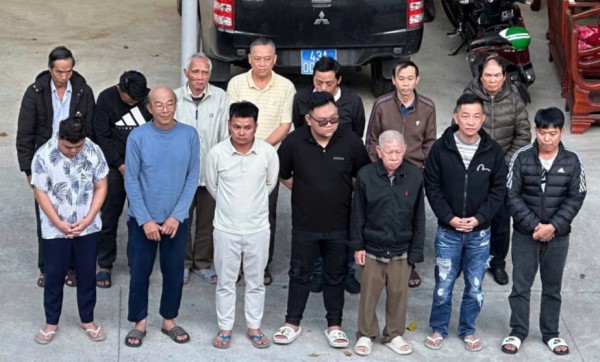 Công an lần theo tài khoản Telegram, triệt xóa đường dây cá độ bóng đá 50 tỉ