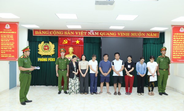 Công an tỉnh Đồng Nai triệt phá đường dây mua bán hóa đơn hơn 6.000 tỉ đồng Công an tỉnh Đồng Nai triệt phá đường dây mua bán hóa đơn hơn 6.000 tỉ đồng